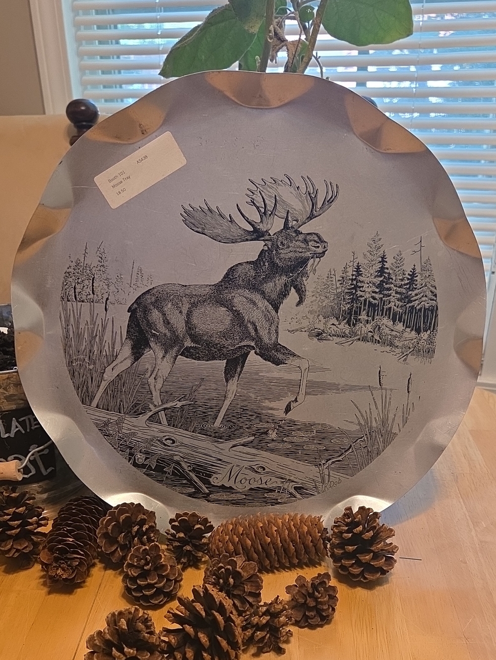 Decorative Metal Moose Wall Plaque in Silver
